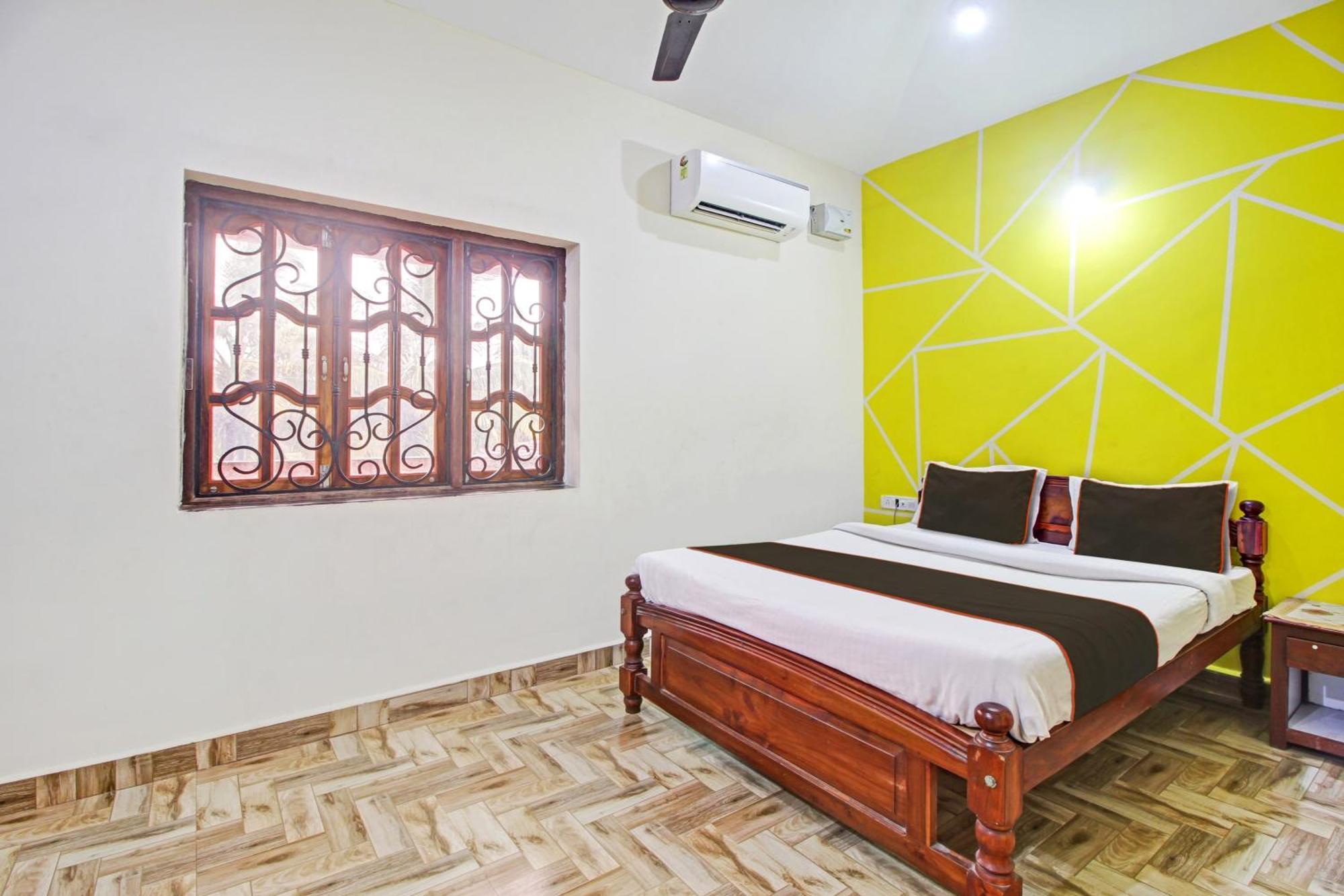 Hotel O Ferns Guest House Calangute Exteriör bild