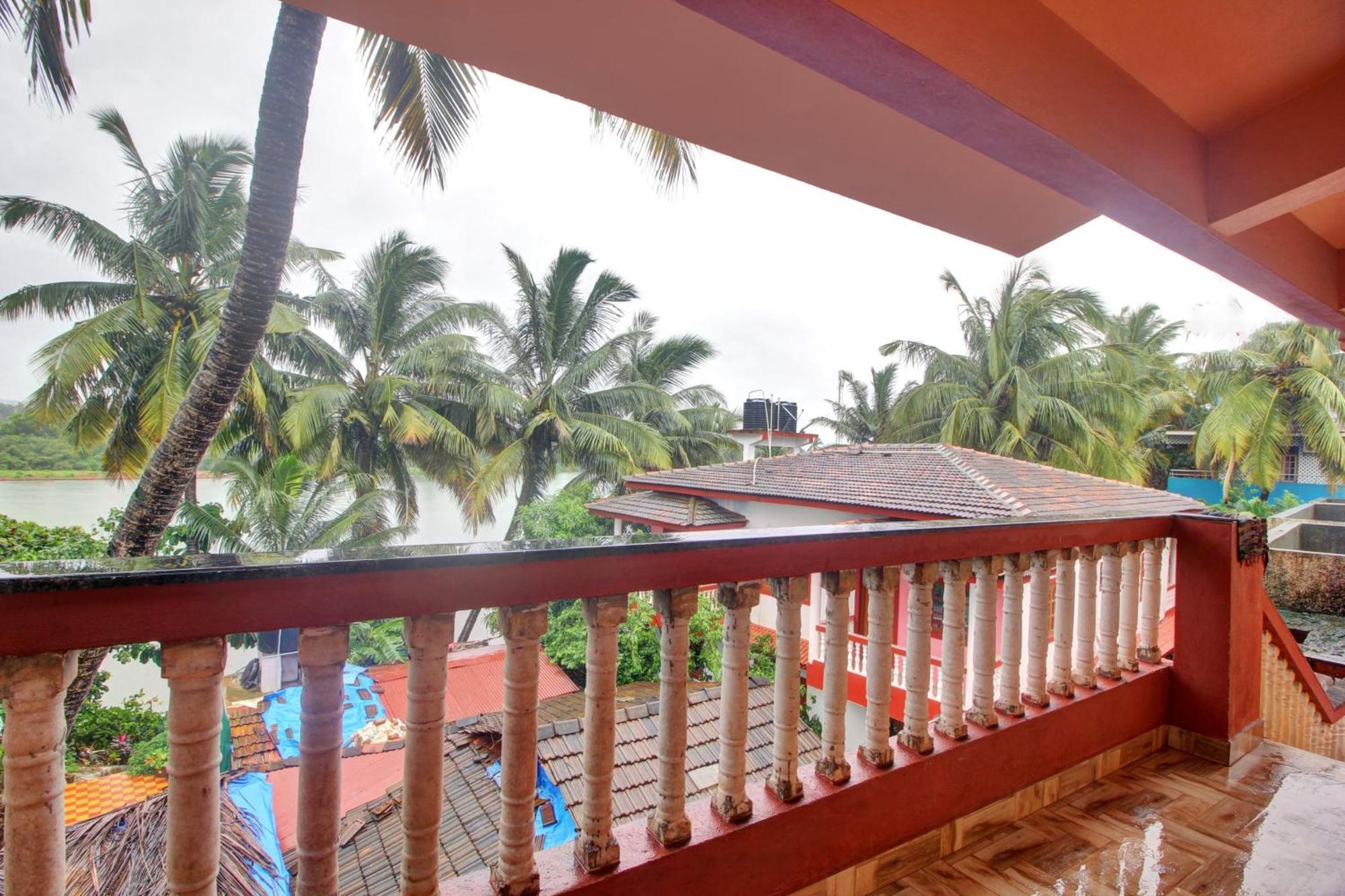 Hotel O Ferns Guest House Calangute Exteriör bild