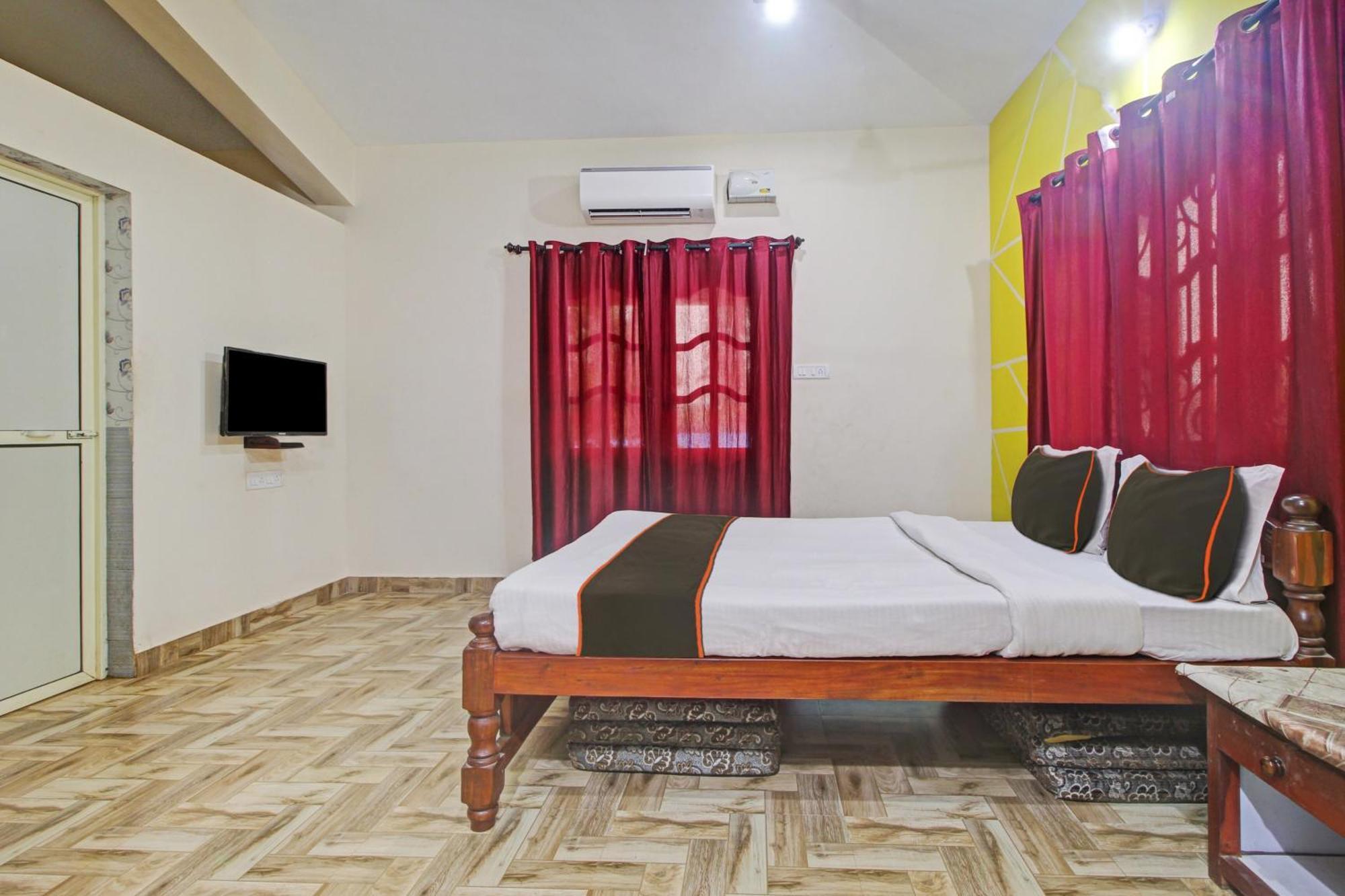 Hotel O Ferns Guest House Calangute Exteriör bild